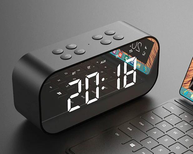 10 электронных настольных часов для дома с AliExpress